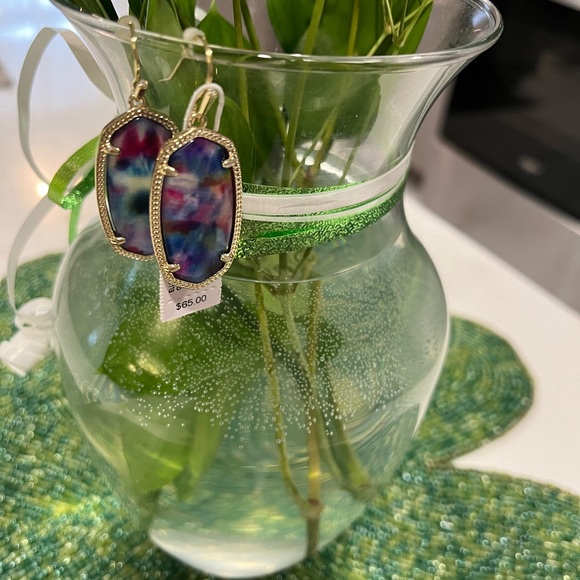 New! Kendra Scott! - Picture 10 of 11